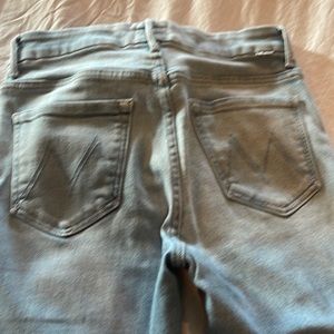 MOTHER High waisted Looker Crop